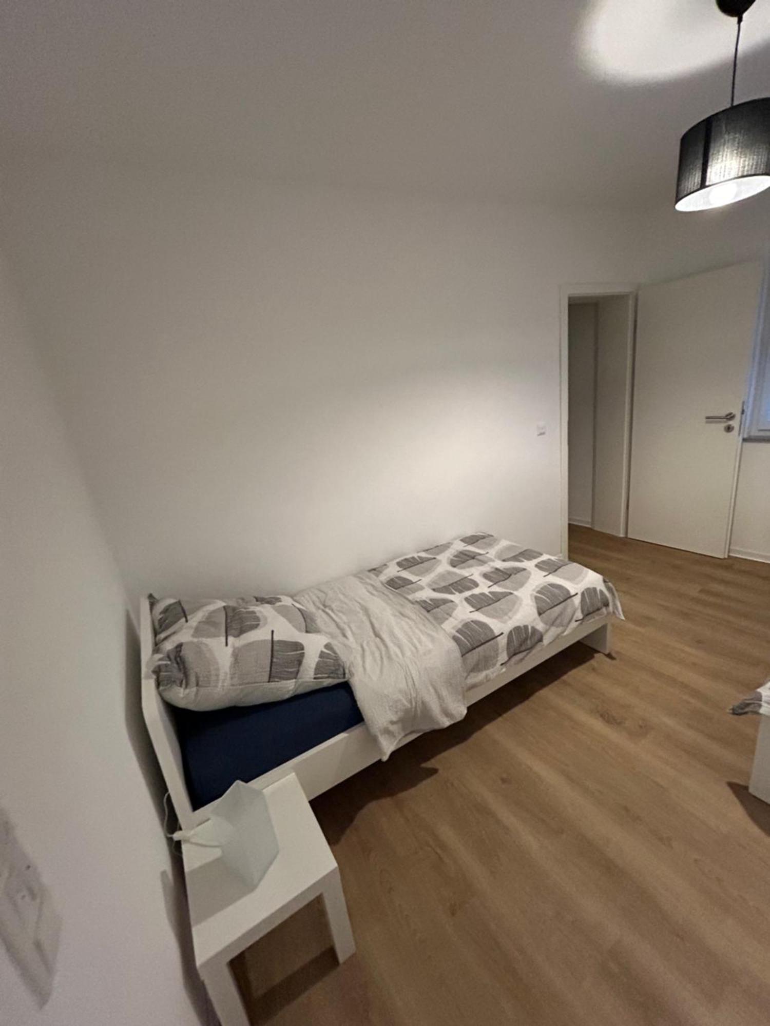 Id Apartmenthaus Niestetal Buitenkant foto